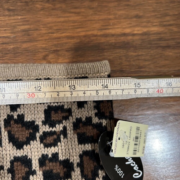 Bergdorf Goodman Leopard Cheetah Animal Print Infinity Scarf Cashmere - Picture 10 of 12